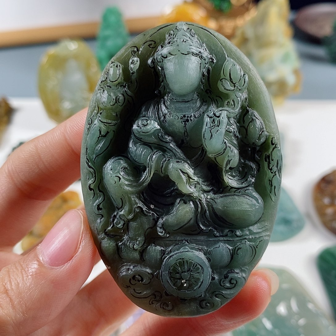 定制翡翠未镶嵌天然a货翡翠皮壳观音