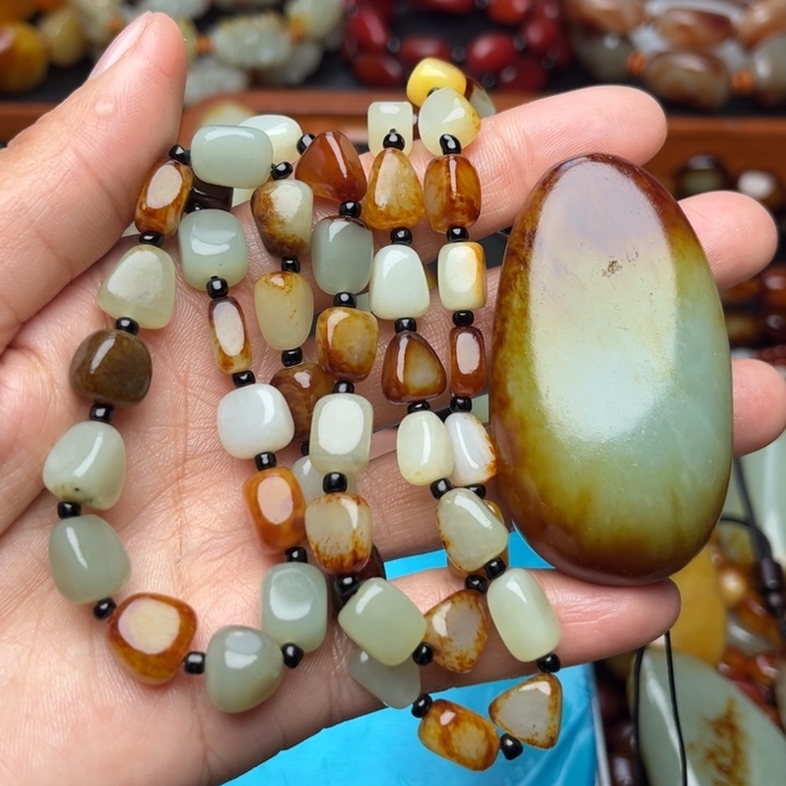 用***2和田玉未镶嵌手链