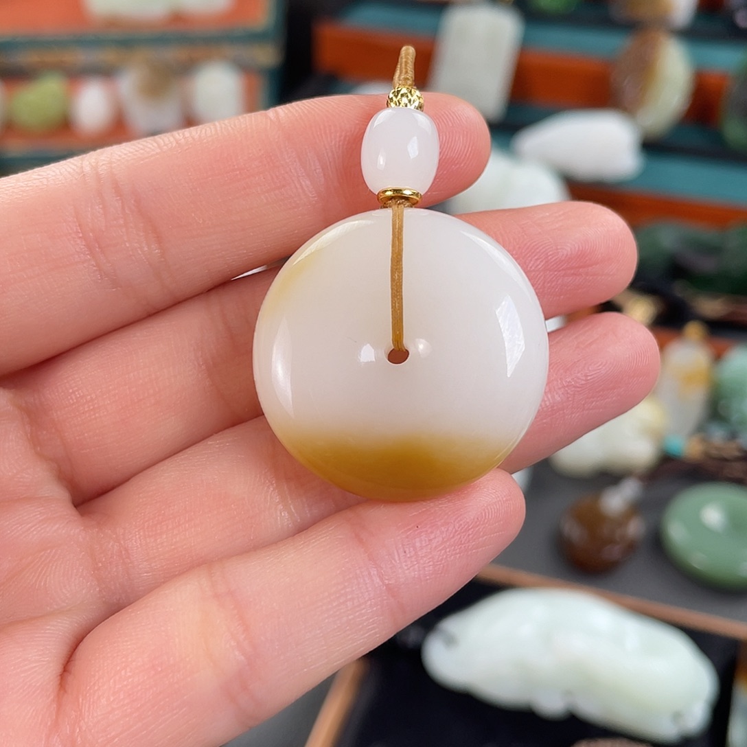 未镶嵌和田玉挂件