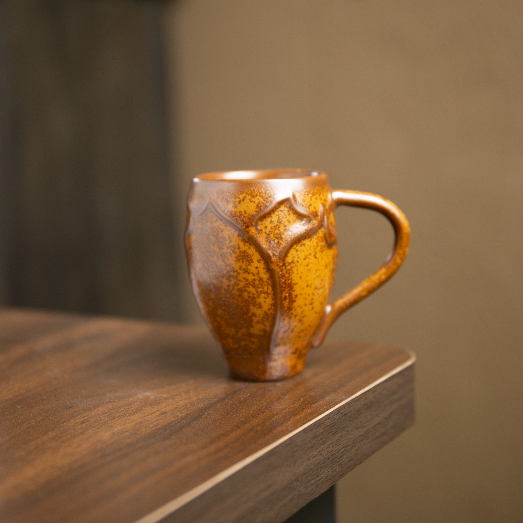 【境悟器】黄金釉荷花杯.2310.品茗杯金针釉复古中式茶杯.BL