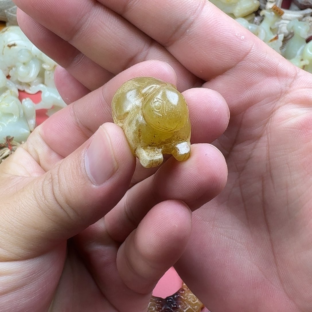 和田玉（糖玉）挂件未镶嵌