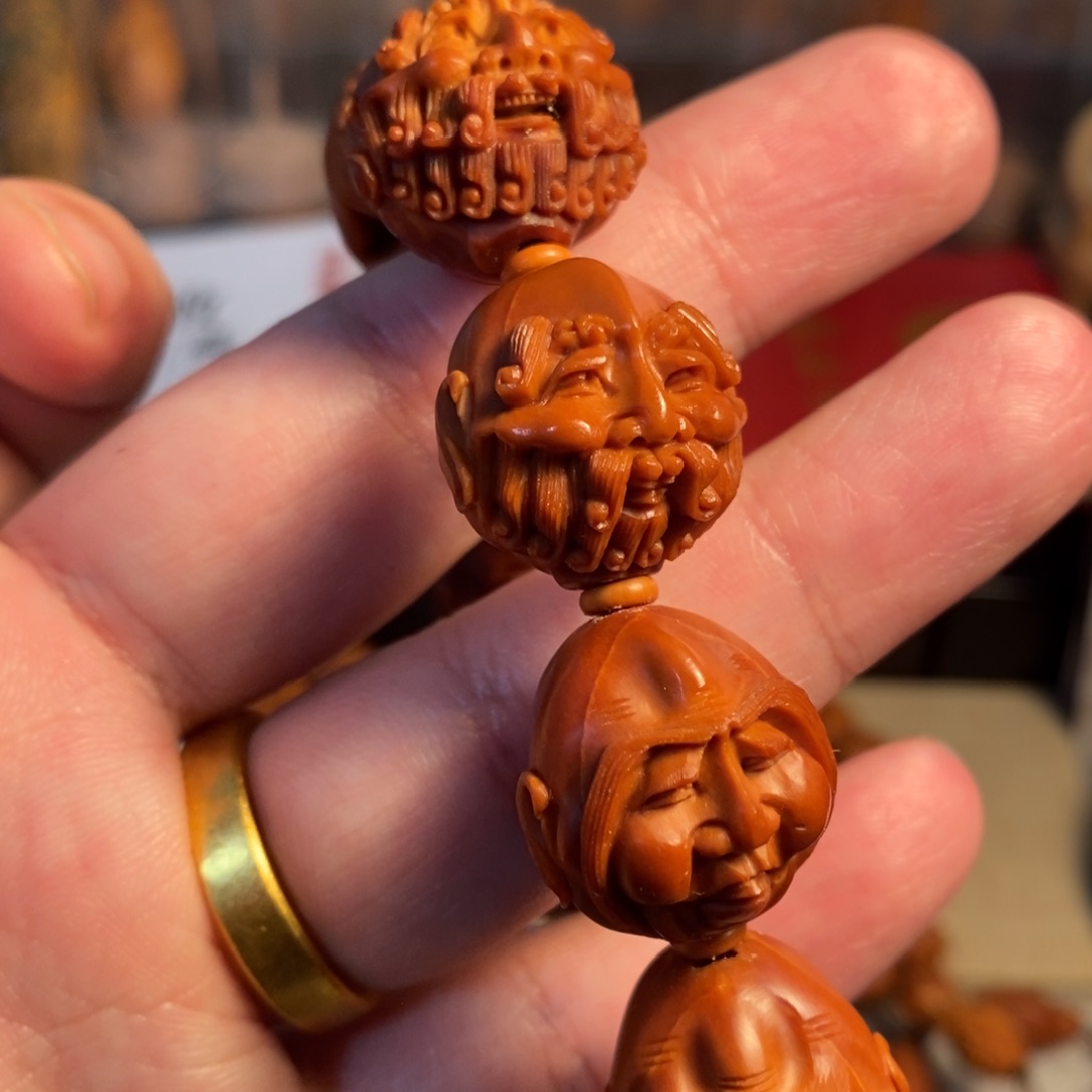 【闪购商品】橄榄核手串钺*须派