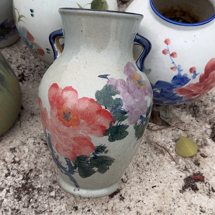 微瑕景德镇手工花瓶