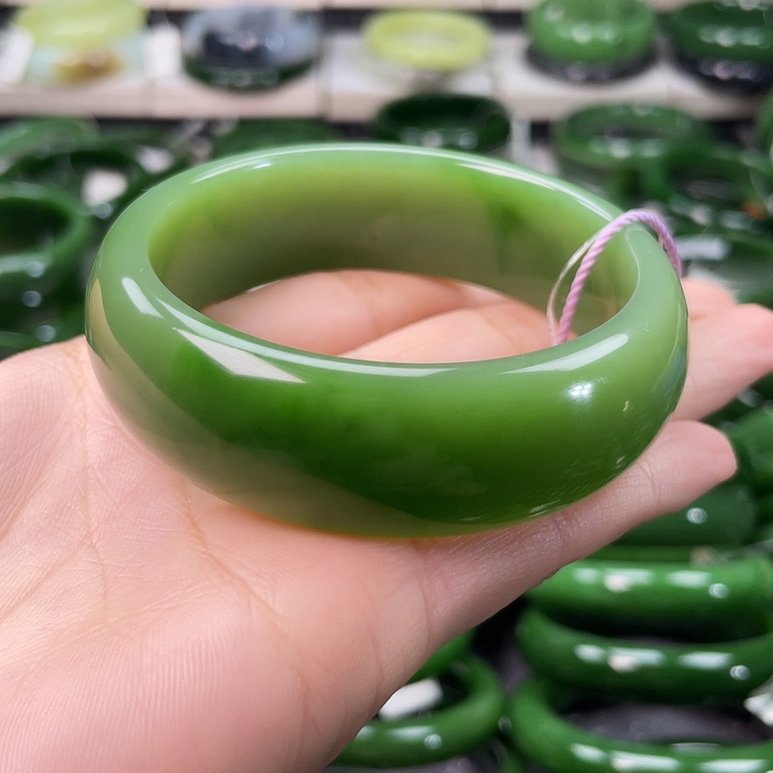 和田玉（碧玉）手镯未镶嵌