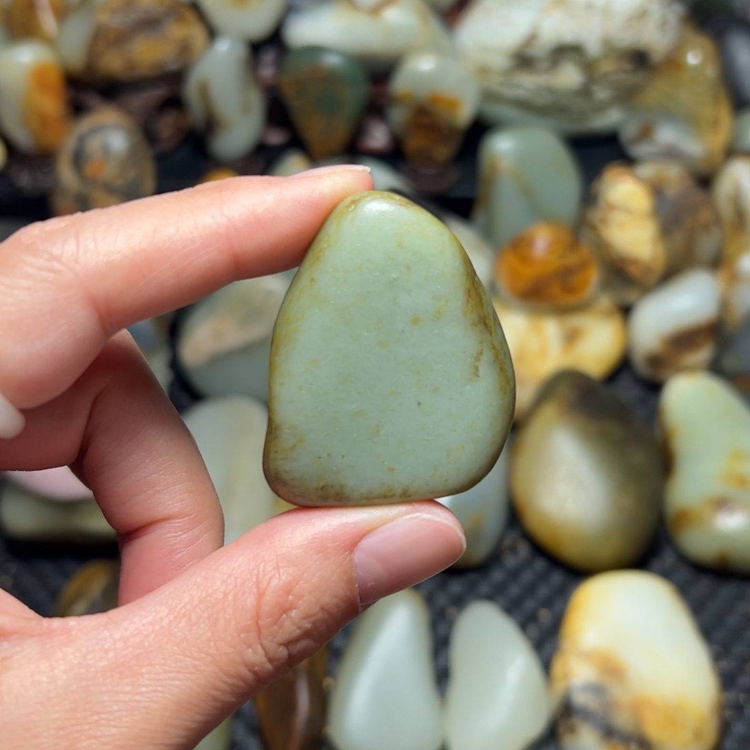 和田玉（青玉）11未镶嵌