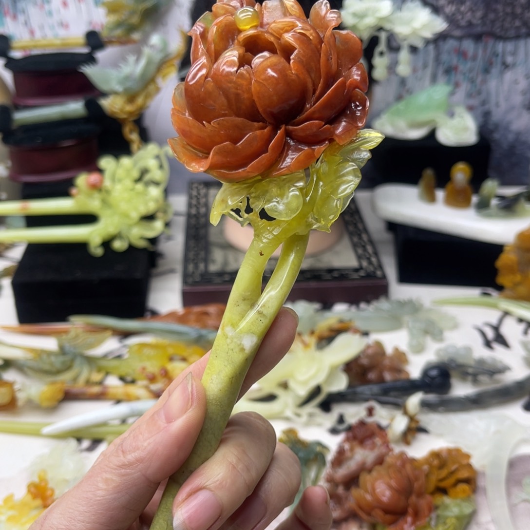 【闪购商品】蛇纹石玉发饰合金小**师