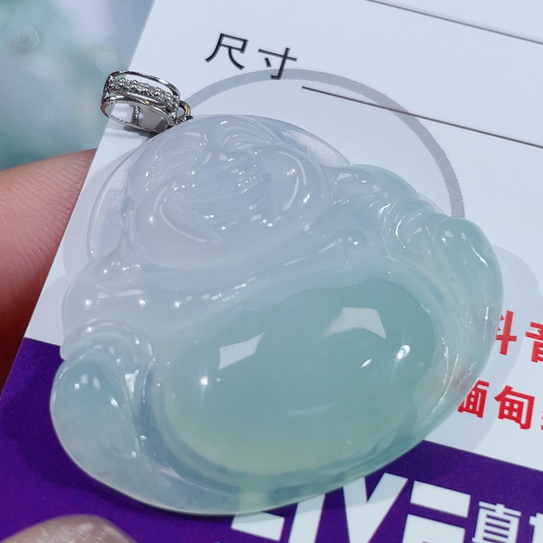 颈饰18K金镶嵌翡翠佛公