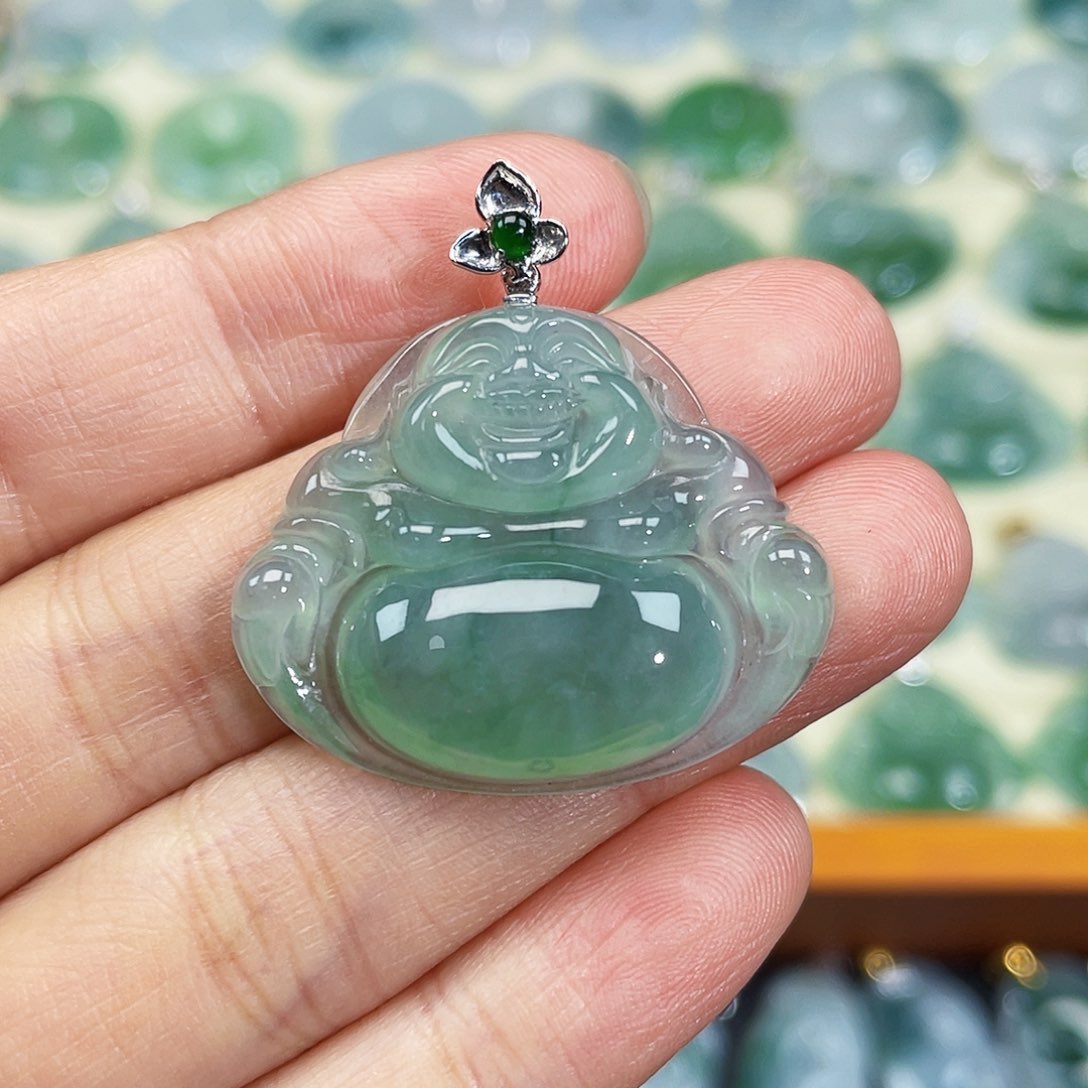 翡翠颈饰18K金镶嵌吊坠