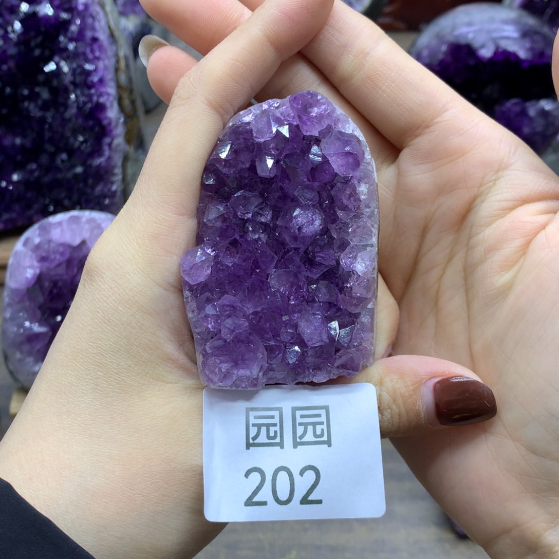 紫晶大型摆件（非配饰）未镶嵌