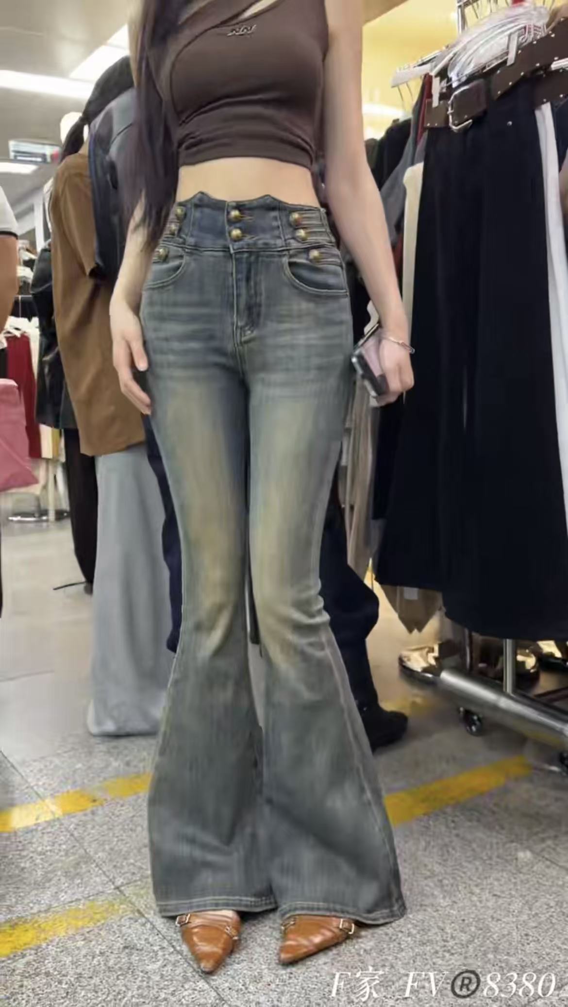 微喇高腰秋季常规女微喇裤牛仔裤弹力直筒时尚修身