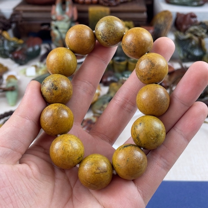 岫岩河磨玉（透闪石质玉）未镶嵌珠宝奇石