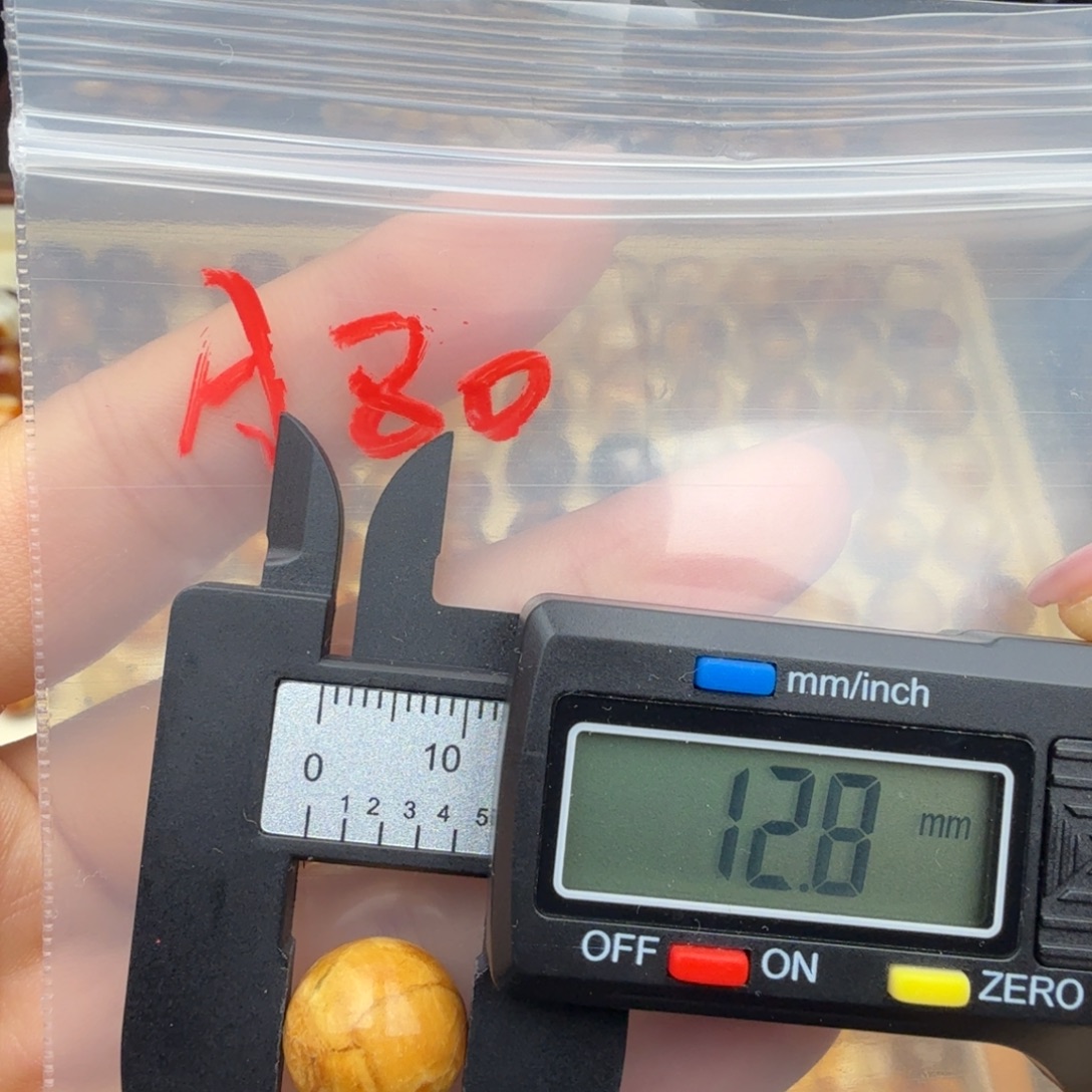 琥珀未镶嵌珠宝奇石琥珀蜜蜡