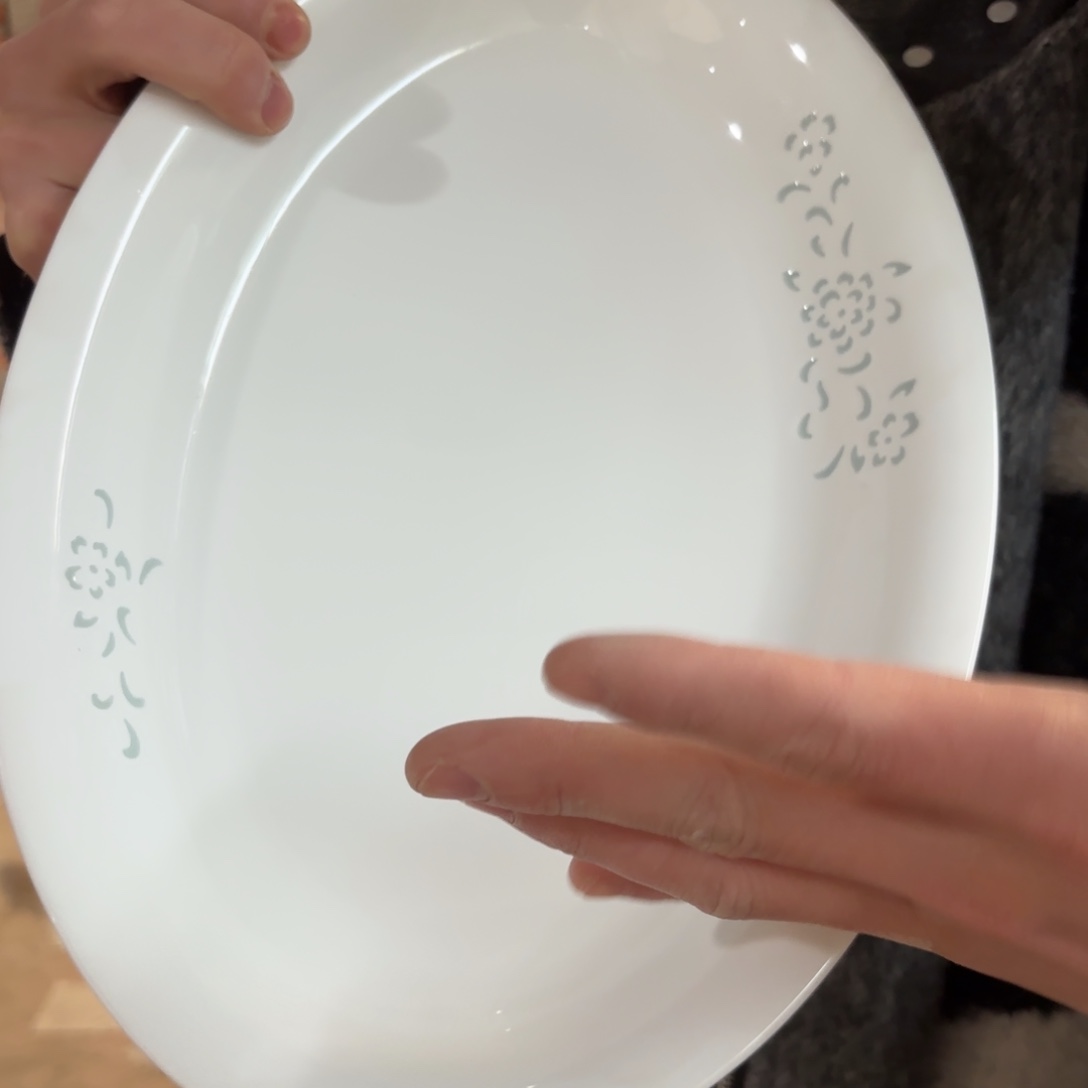 瓷12英寸高白泥玲珑牡丹鱼盘1只微瑕