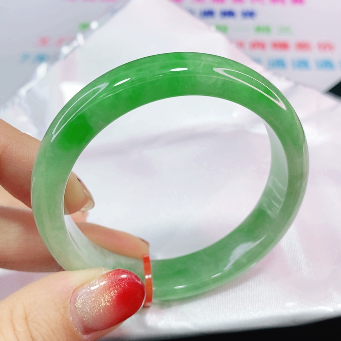 未镶嵌手镯翡翠52圈完整强推