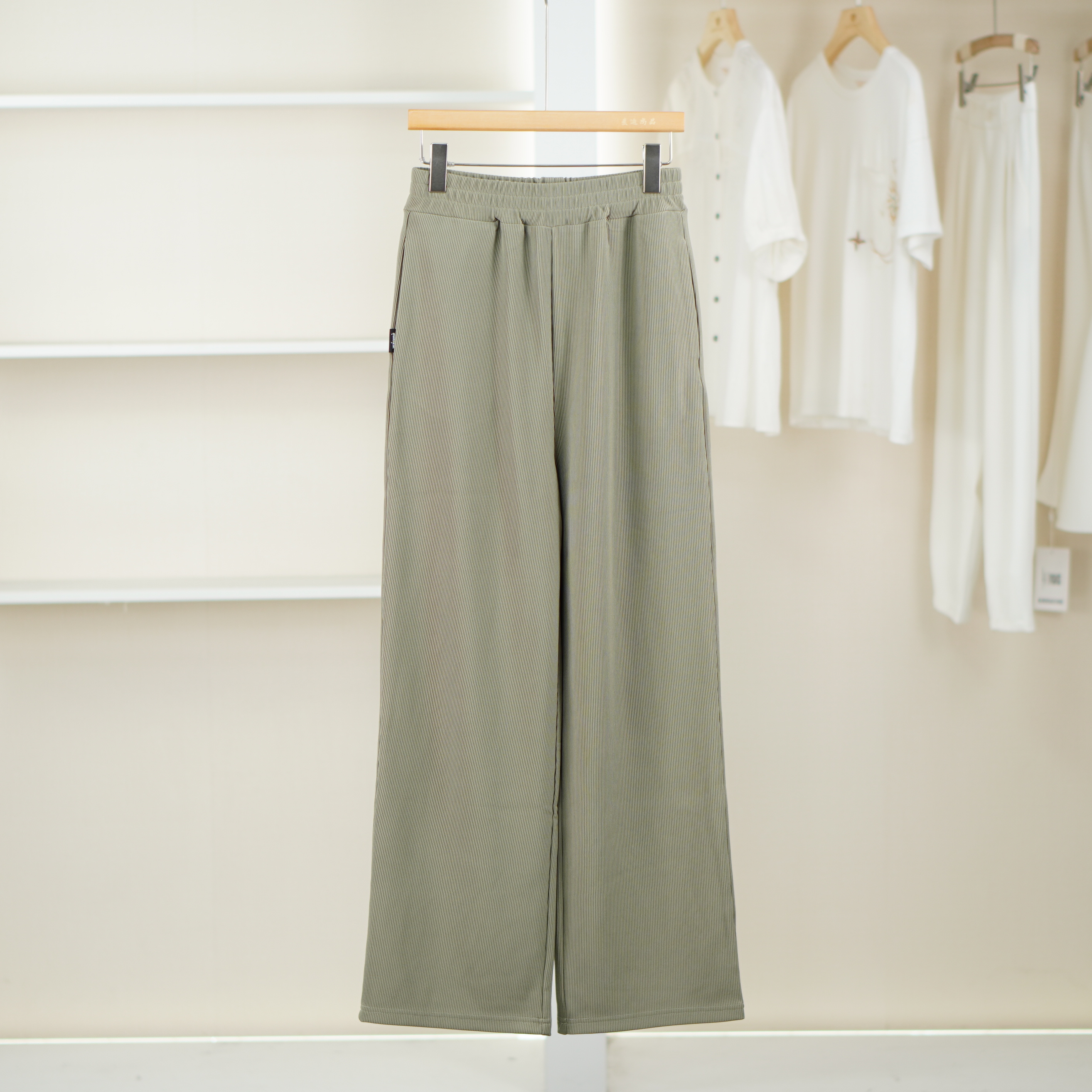 麦迪尚品【文M】51105165 春季简约休闲直筒针织长裤品牌女装折扣