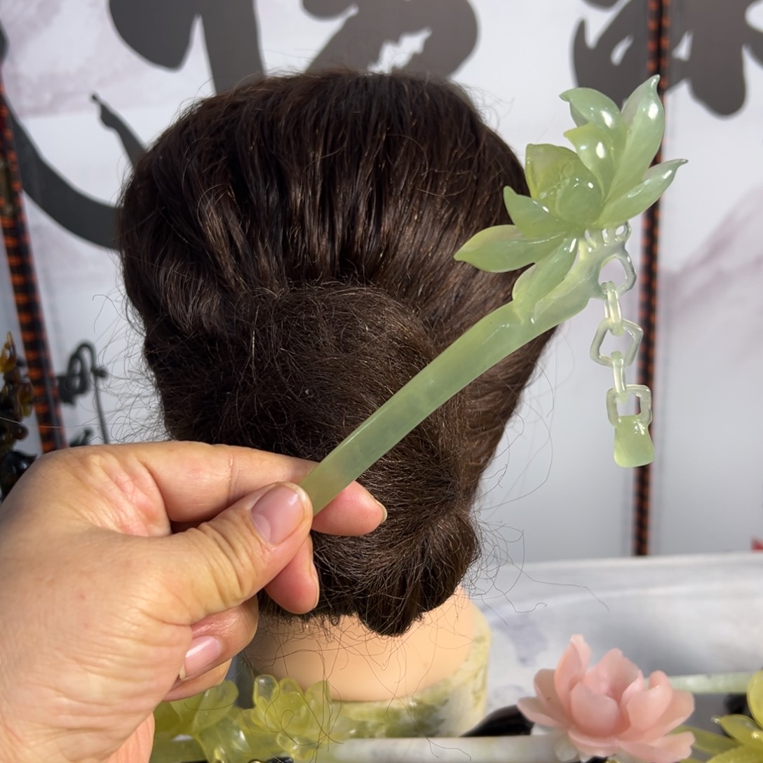 ꧁***꧂蛇纹石玉未镶嵌发饰