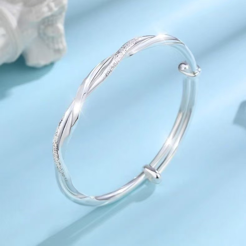 999.9莫比乌斯推拉镯