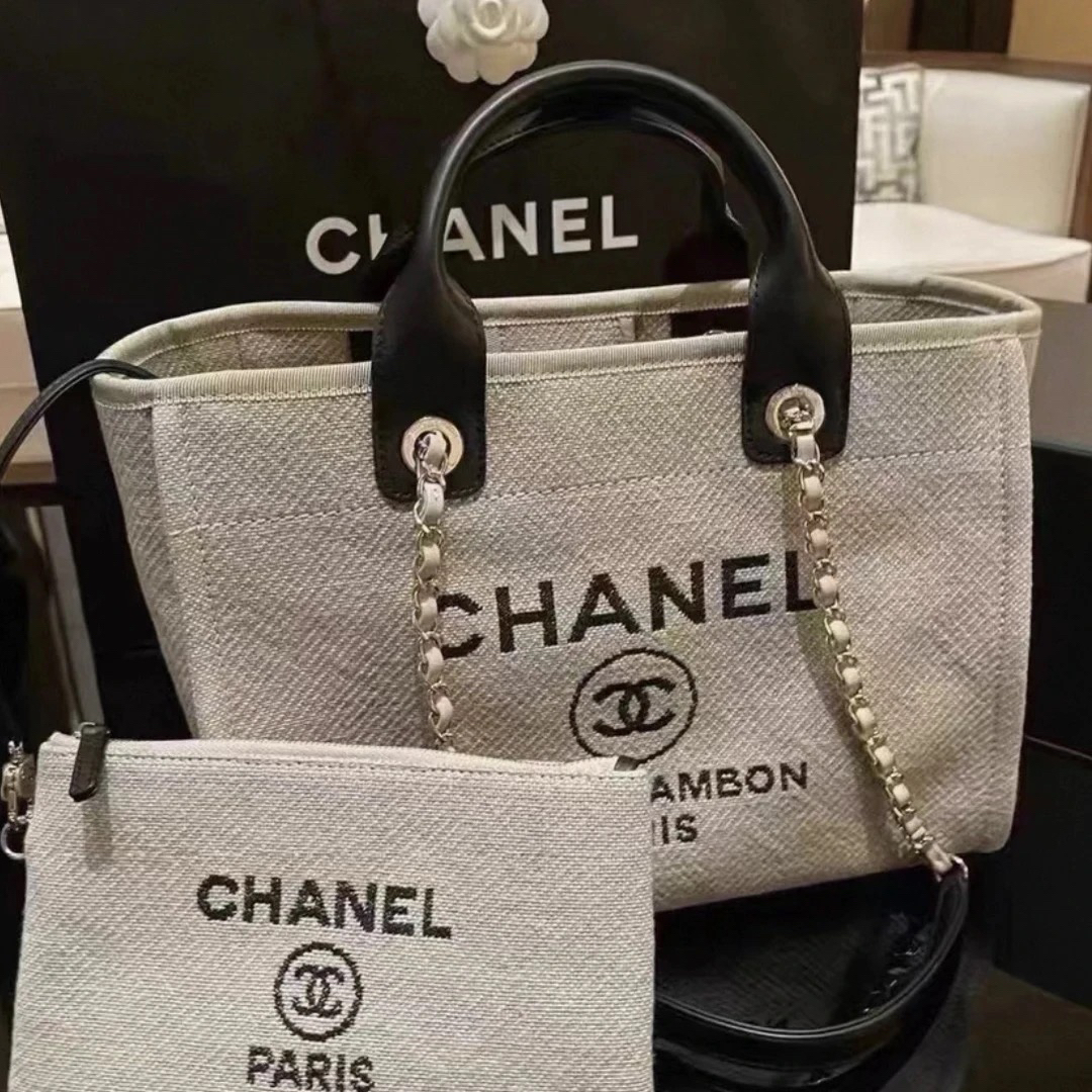 未使用 Chanel/香奈儿 22s 熊猫手柄小号 芯片款 链条沙滩包 