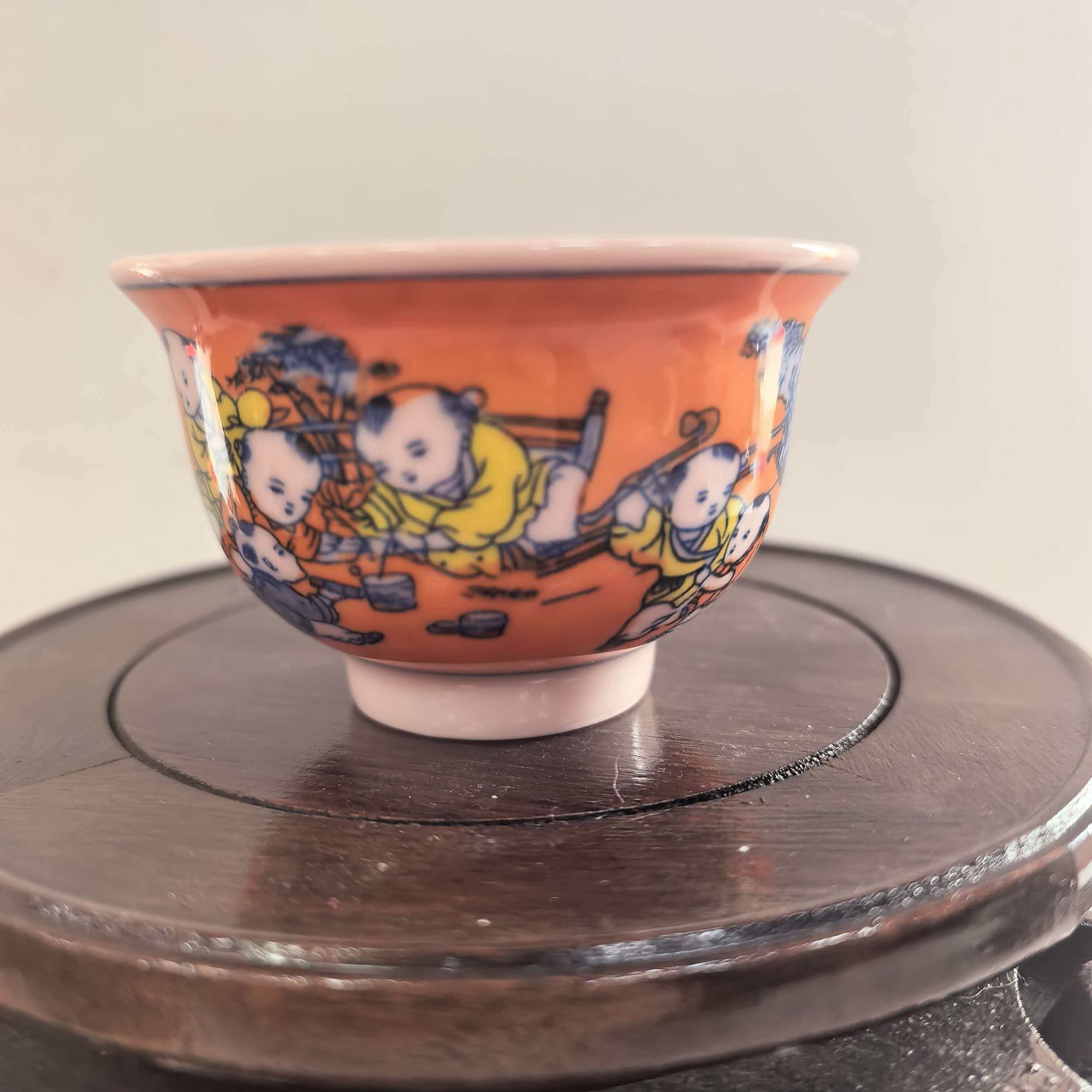 红稀土童子压手杯橙色