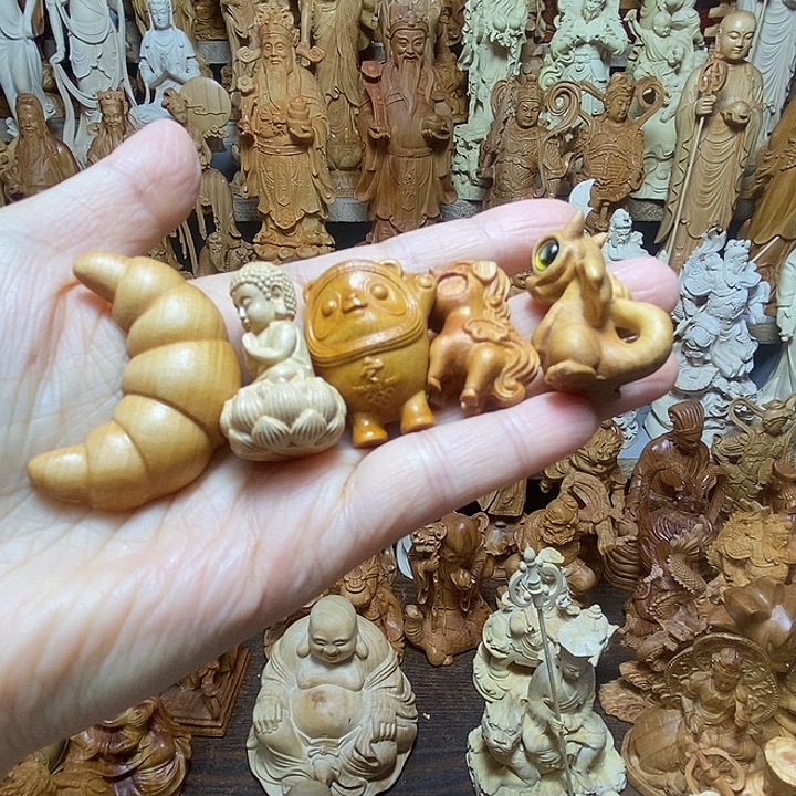 柏木（崖柏）5个小动物