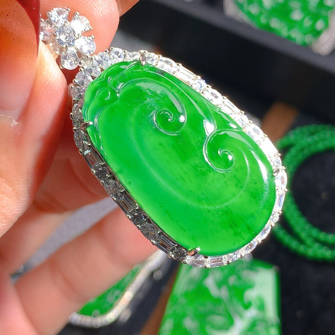 翡翠吊坠(不含链)未镶嵌