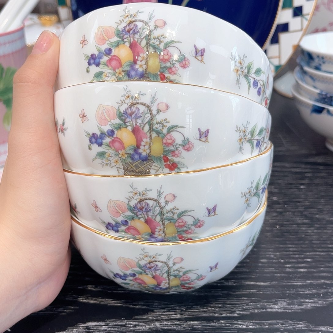 骨瓷四个饭碗—————-