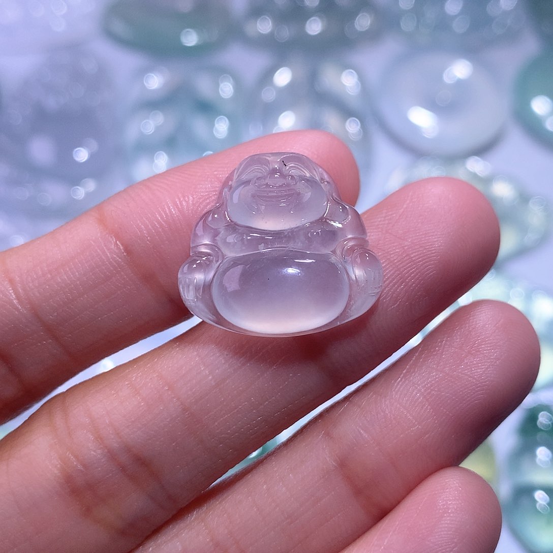 【闪购商品】翡翠颈饰未镶嵌佛