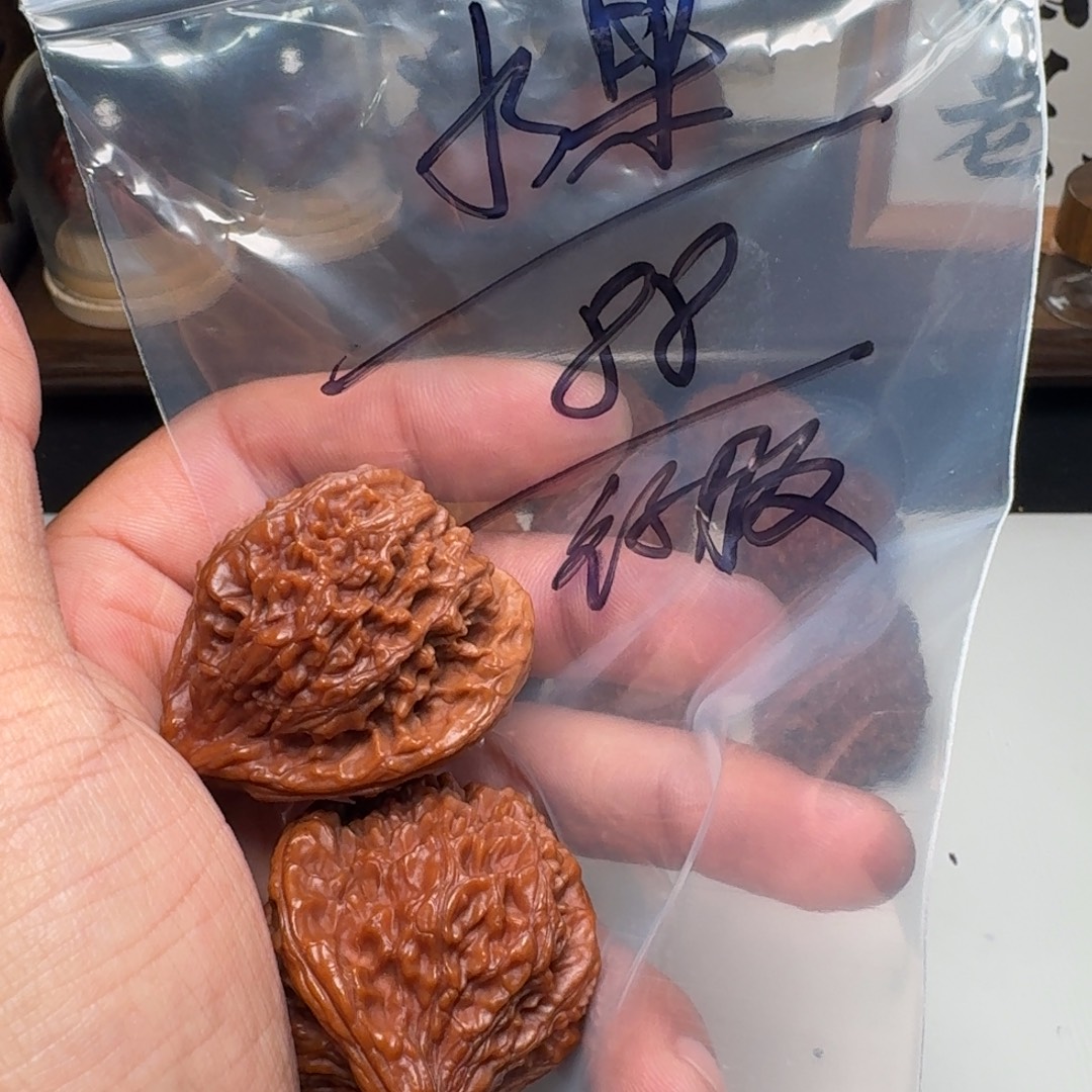 我***？文玩核桃把件征服公子帽