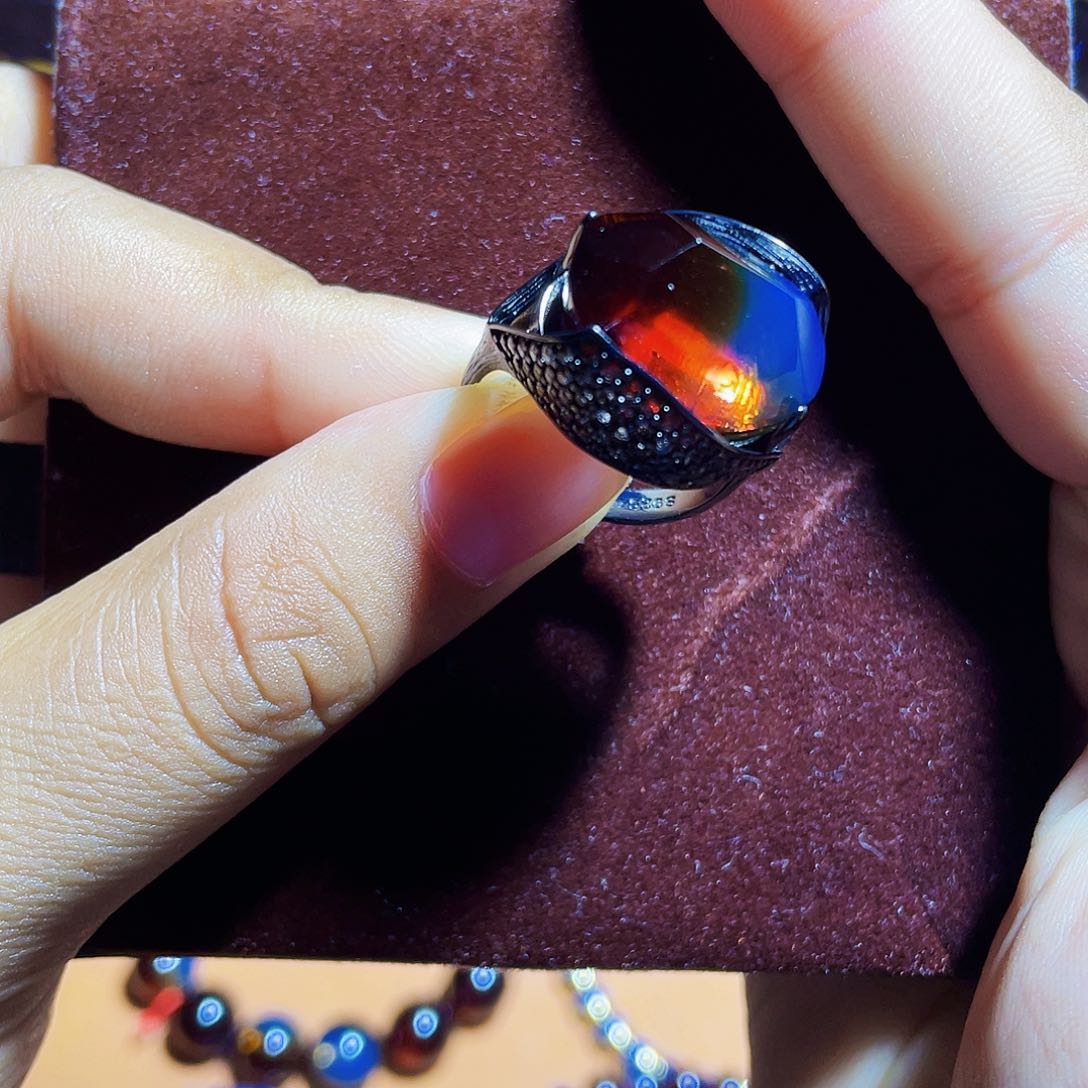 蓝珀裸石银S925镶嵌红蓝戒指