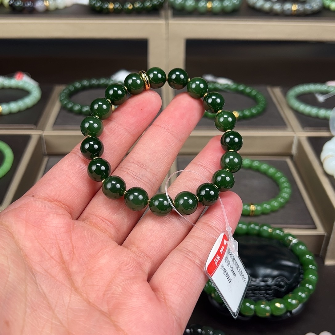 嘎***虎和田玉未镶嵌手链卡10mm藏物菠菜绿