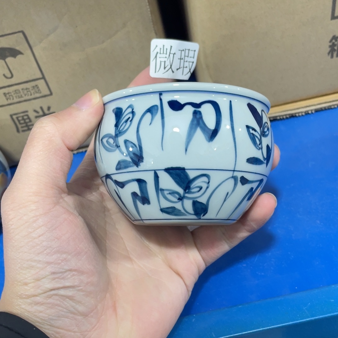 釉下手绘茶具微瑕