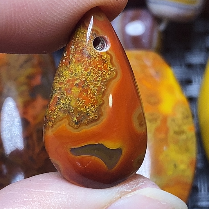 玛瑙/玉髓未镶嵌颈饰
