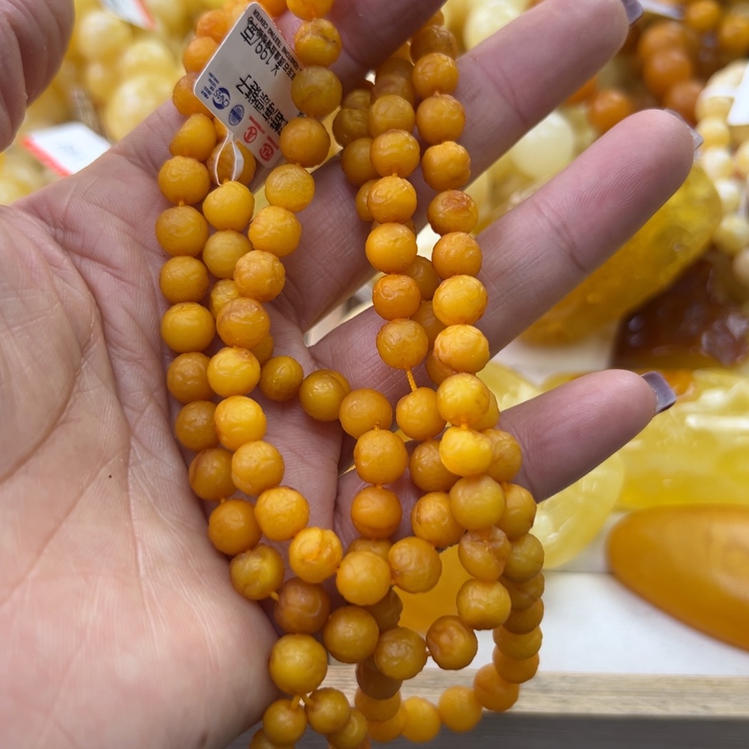 琥珀珠宝奇石未镶嵌