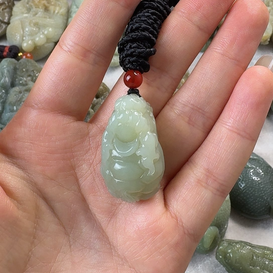 未镶嵌和田玉挂件