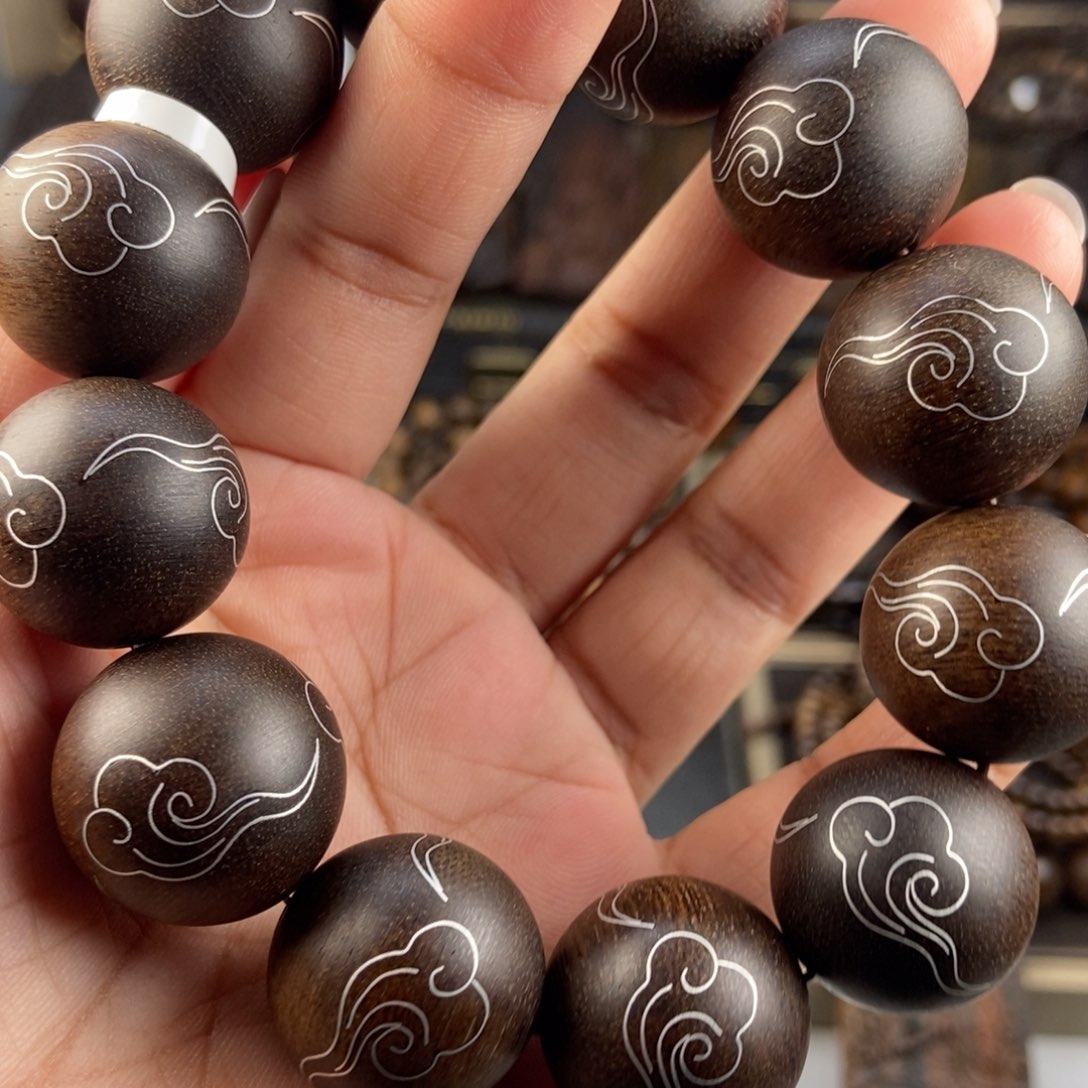 沉香手串用****1越南芽庄白棋楠