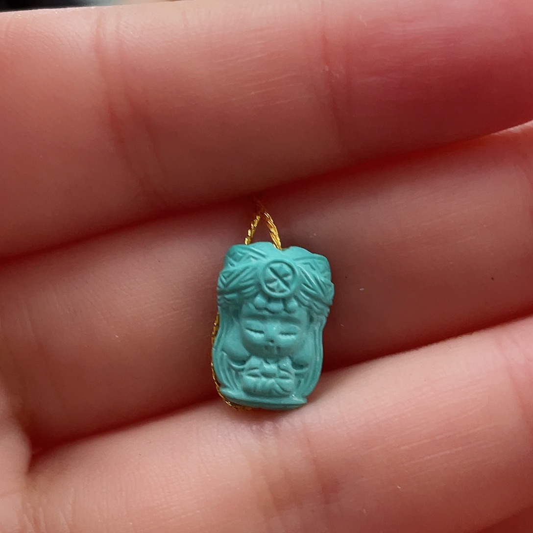 绿松石颈饰未镶嵌