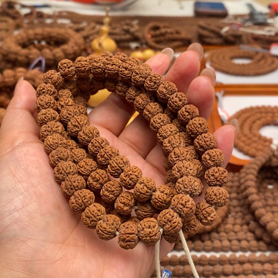 S***y金刚菩提吊坠凹底梅花108卡10➕