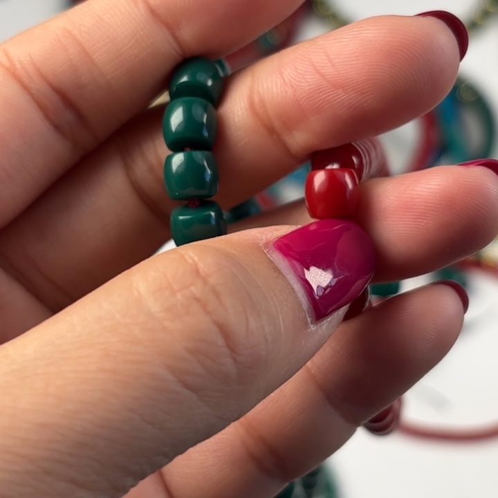 颈饰玻璃强*：套装11珠子