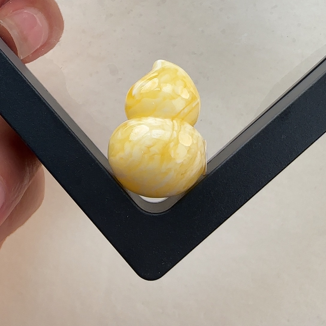 琥珀珠宝奇石未镶嵌景*姐