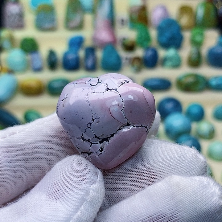 绿松石配饰未镶嵌