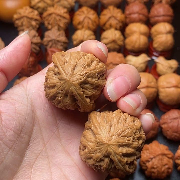 吊坠文玩核桃铁锤