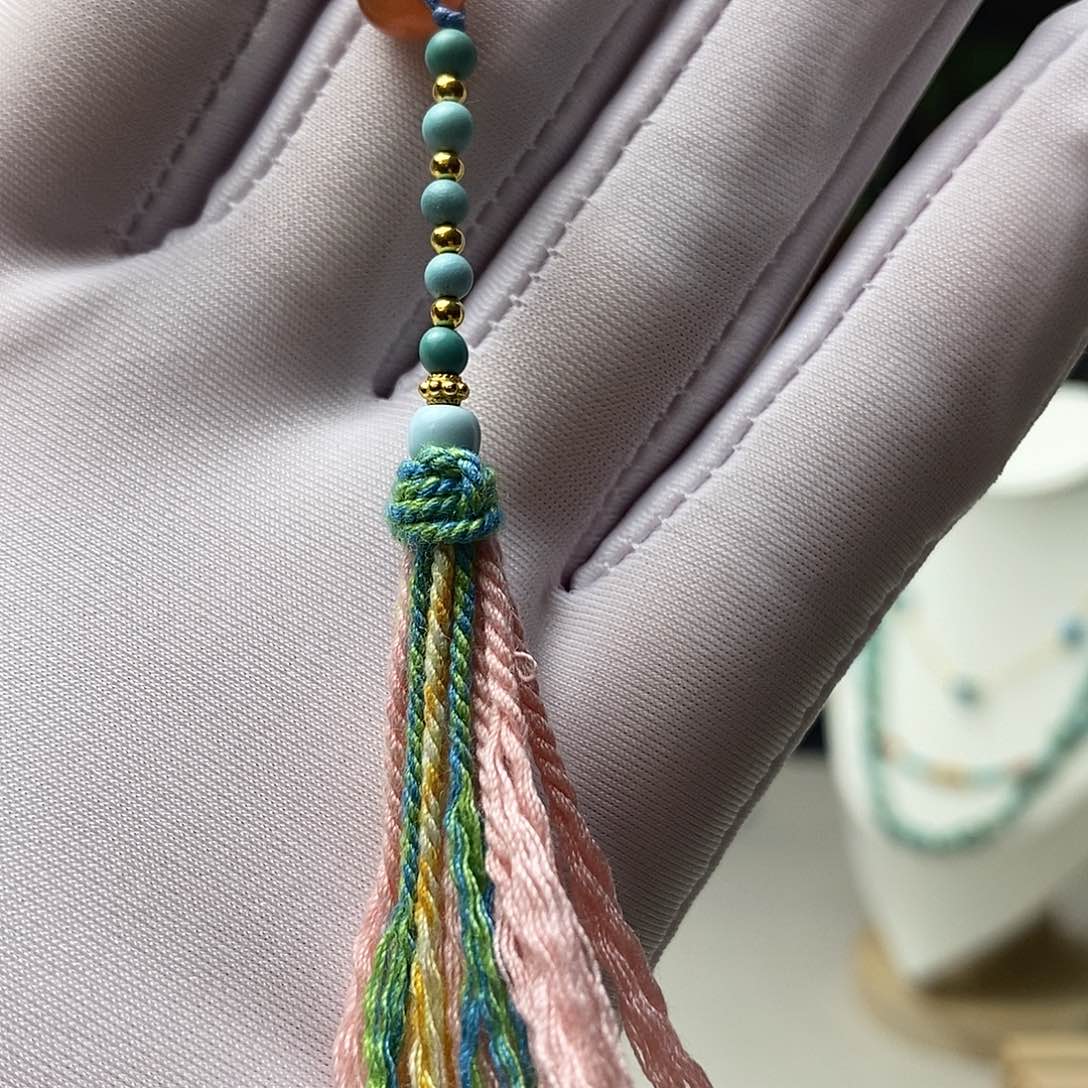 南红玛瑙滴流未镶嵌