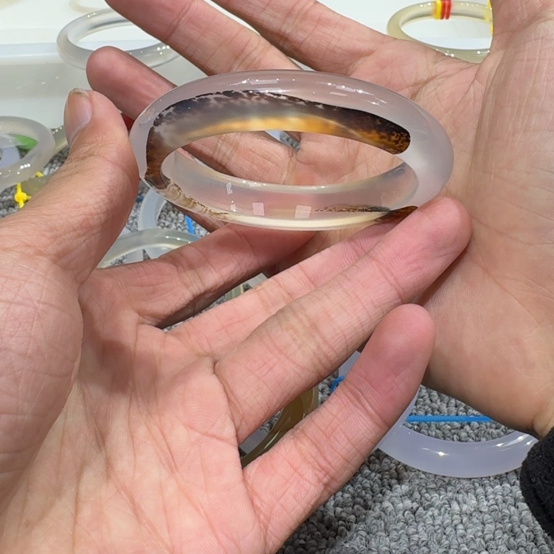 玛瑙/玉髓手镯未镶嵌逃****ㅤ09