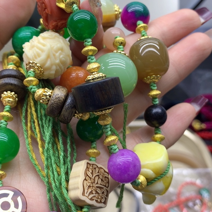 玛瑙/玉髓颈饰合金吊坠