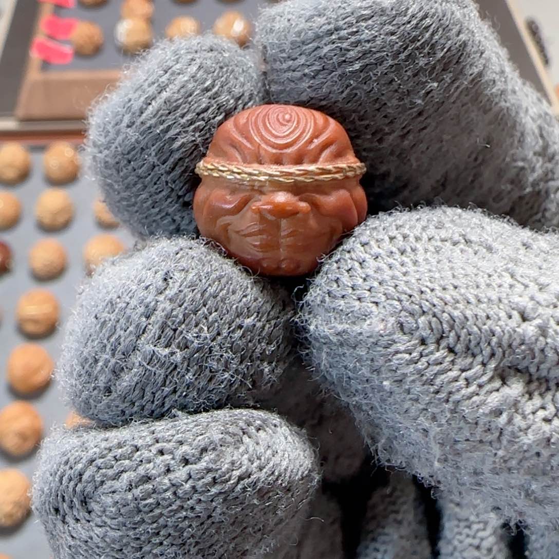 猴头核桃吊坠人*盲僧红温