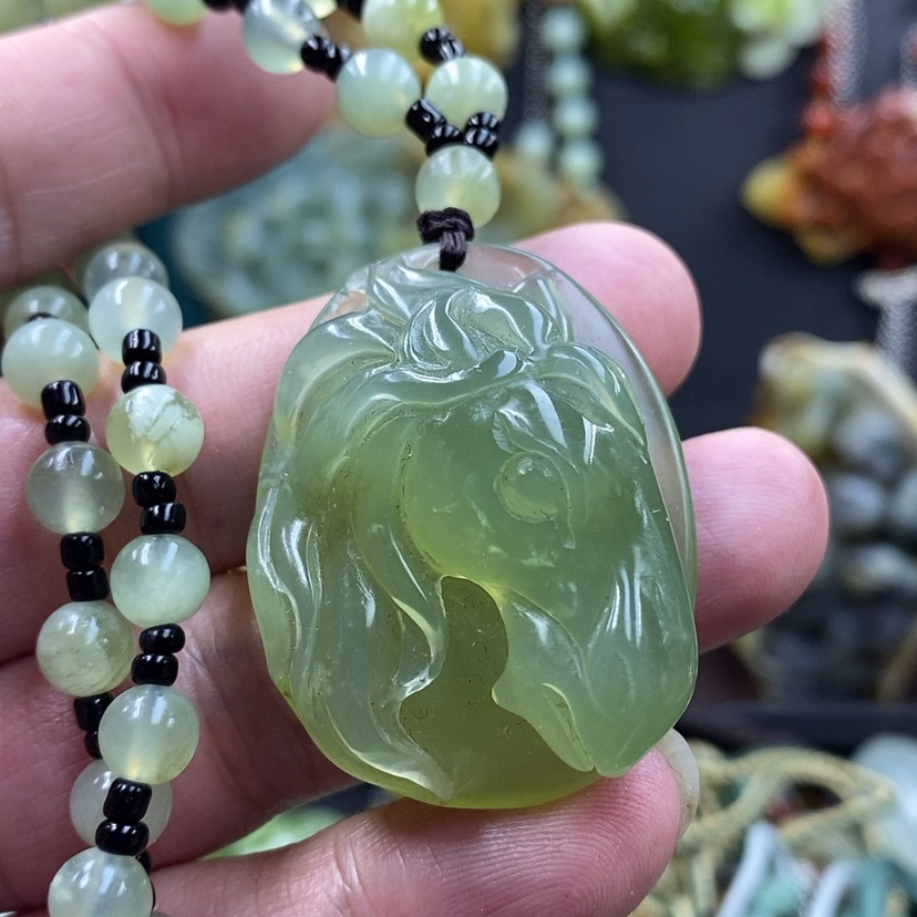 【闪购商品】未镶嵌岫玉吊坠手工雕刻