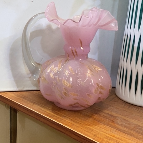 琉璃花瓶高19厘米口径5厘米