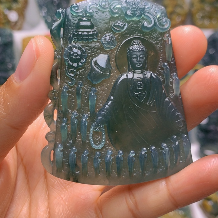 吊坠(不含链)未镶嵌翡翠