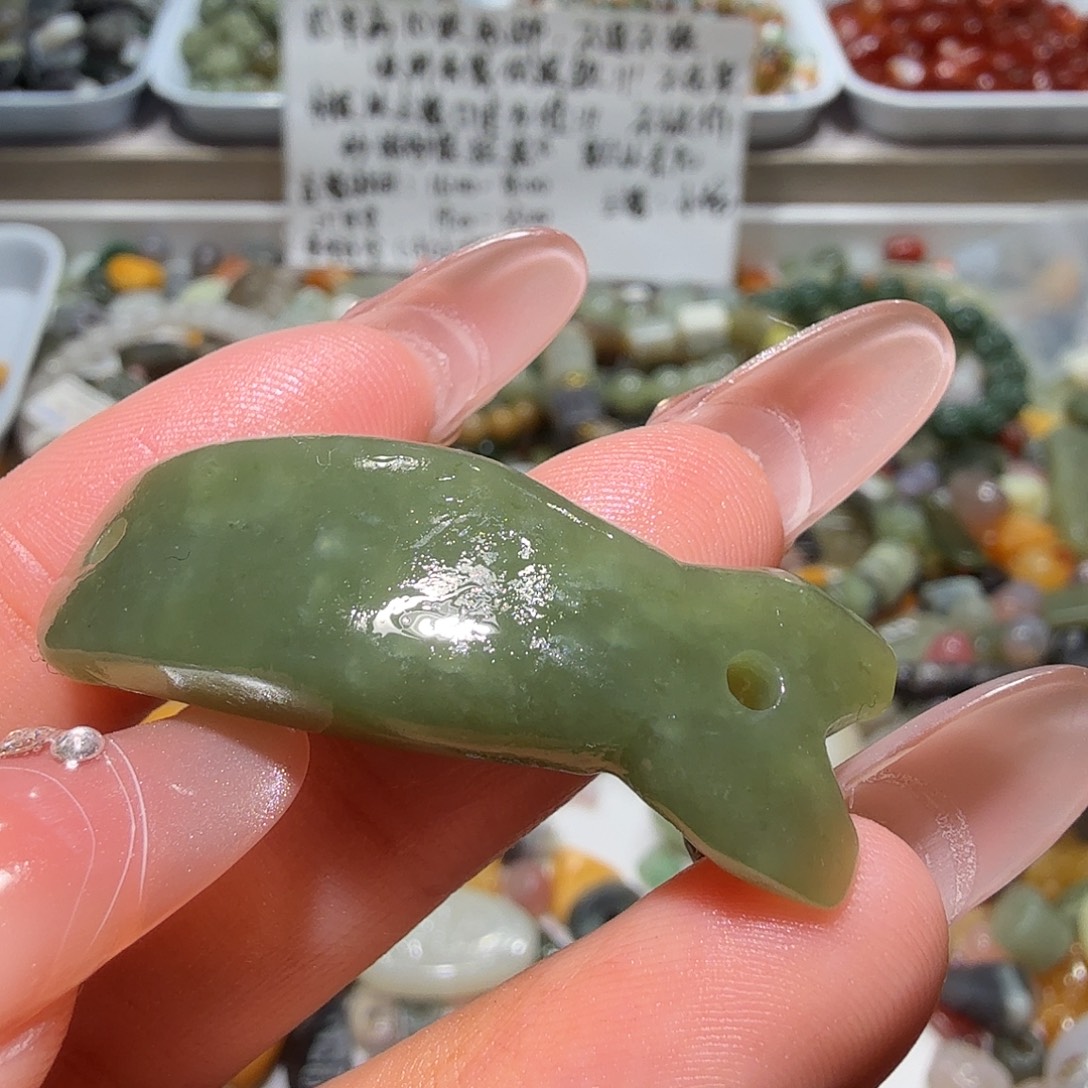 和田玉未镶嵌珠宝奇石