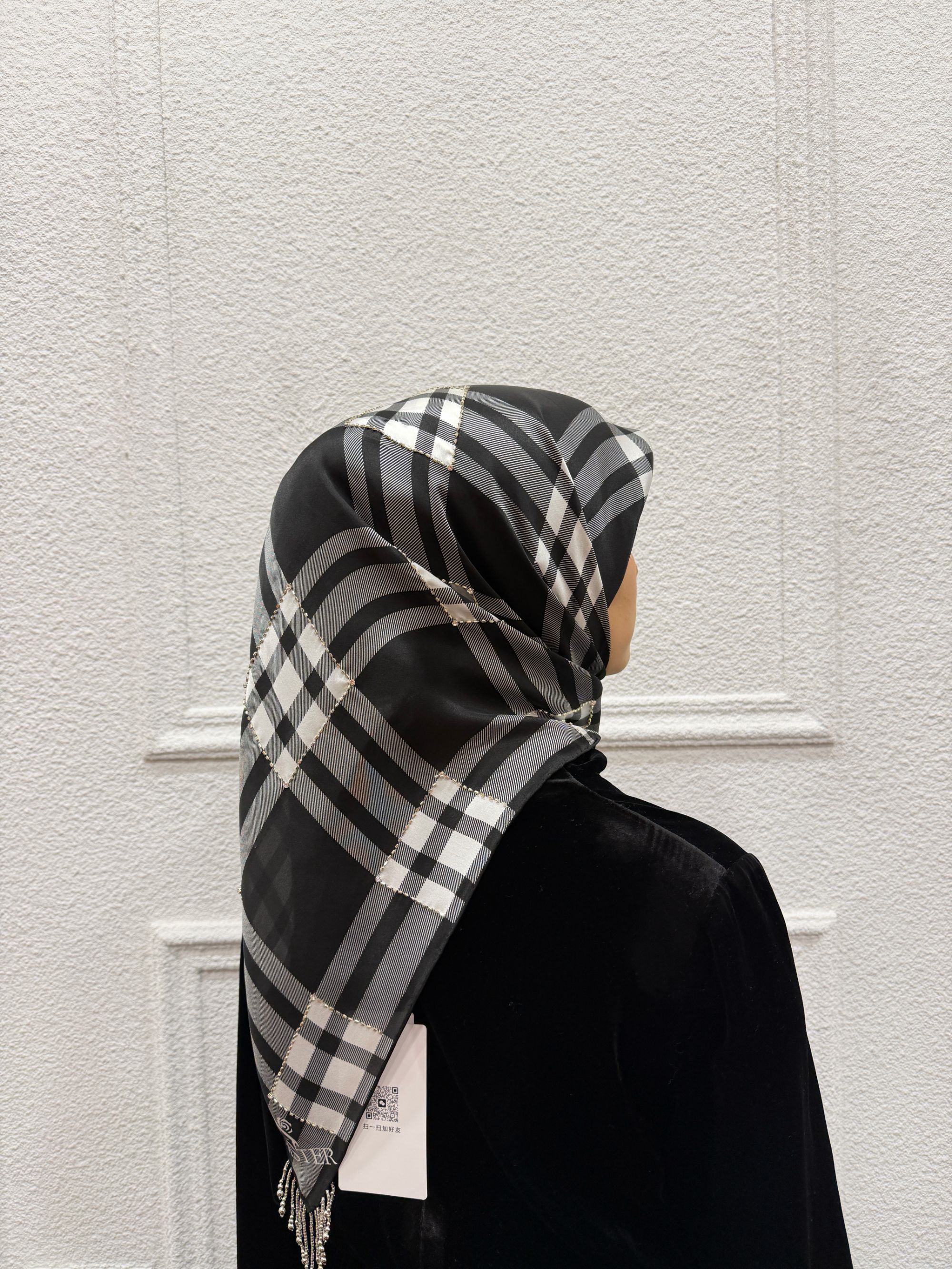 至爱纯手工系列方巾黑白格